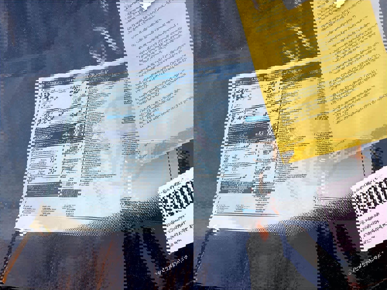 New 2026 Volkswagen Taos SE image 18