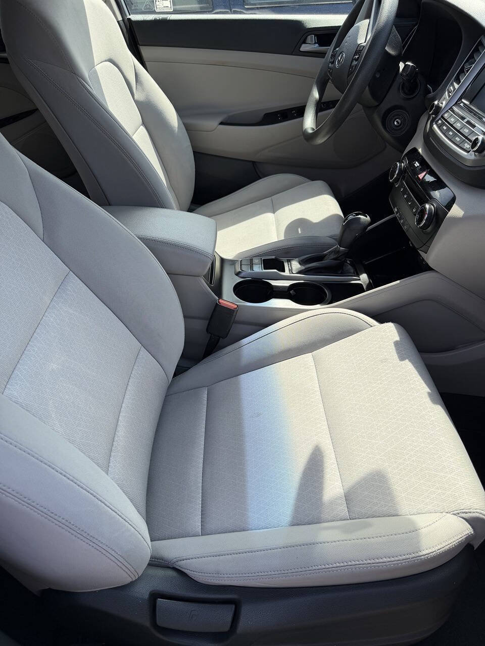 Used 2017 Hyundai Tucson SE FWD image 27
