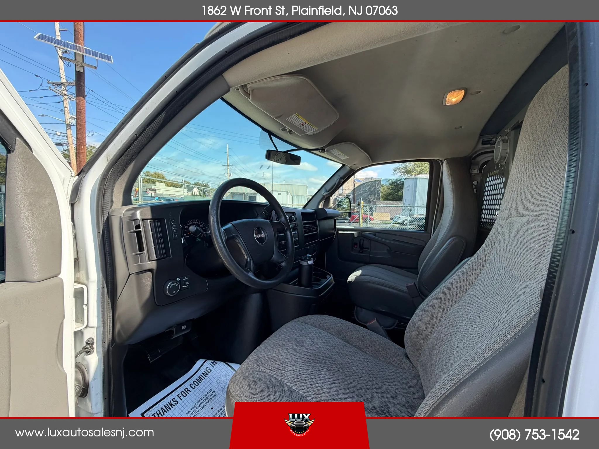 Used 2015 GMC Savana 3500 RWD image 19