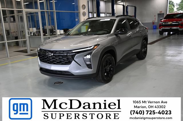 New 2026 Chevrolet Trax LT w/ Sunroof Package FWD image 1