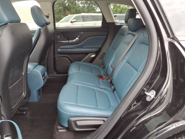 Used 2021 Lincoln Corsair Reserve w/ Sport Package AWD/4WD image 25