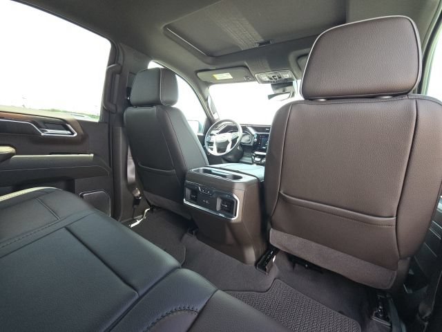 Used 2024 GMC Sierra 1500 Denali w/ Denali Reserve Package AWD/4WD image 18