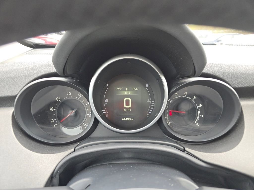 Used 2017 FIAT 500X Trekking image 32