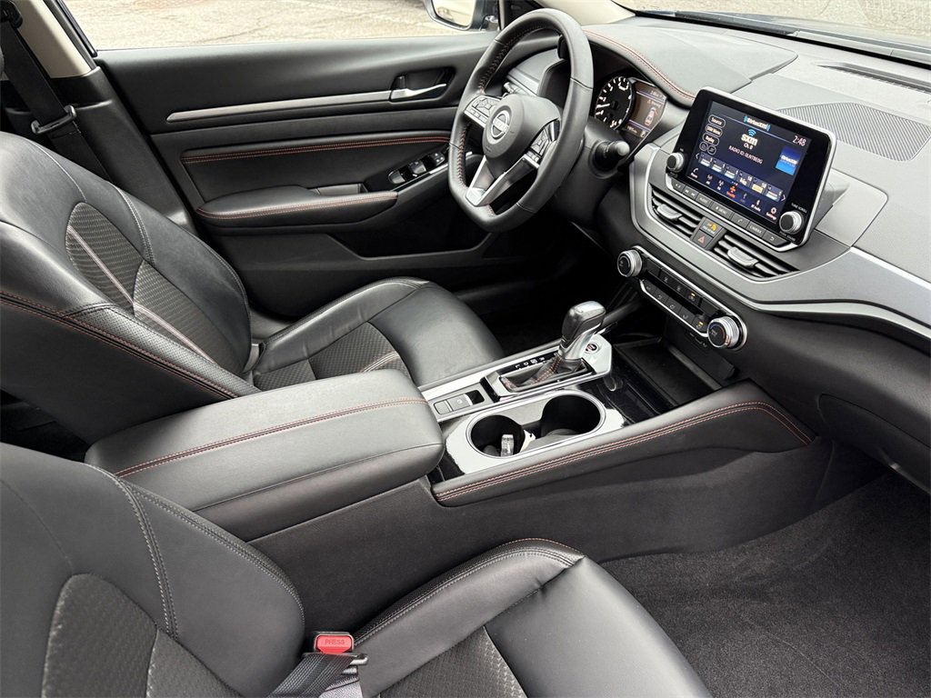 Used 2023 Nissan Altima 2.5 SR image 23