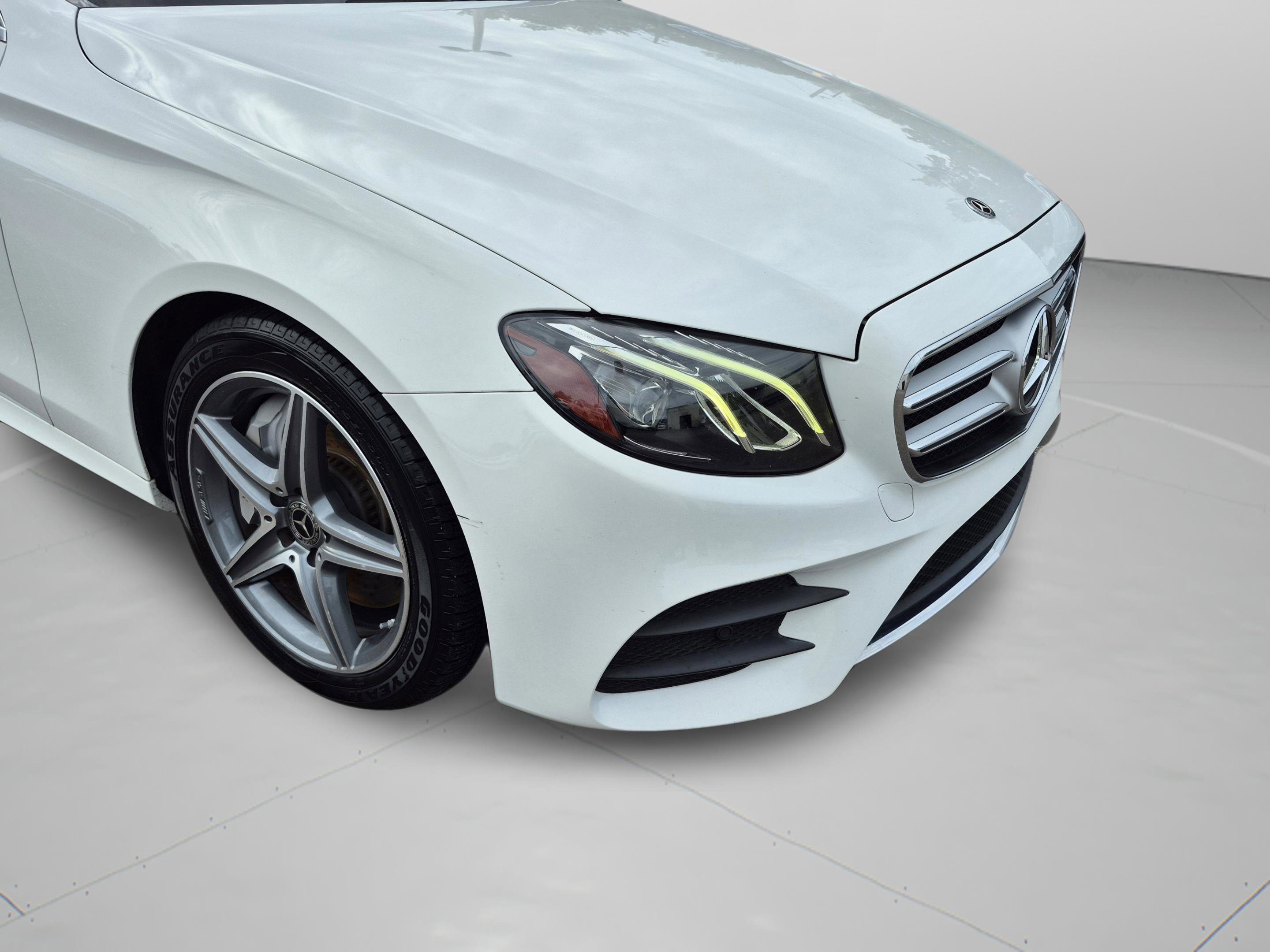 Used 2019 Mercedes-Benz E 300 image 35