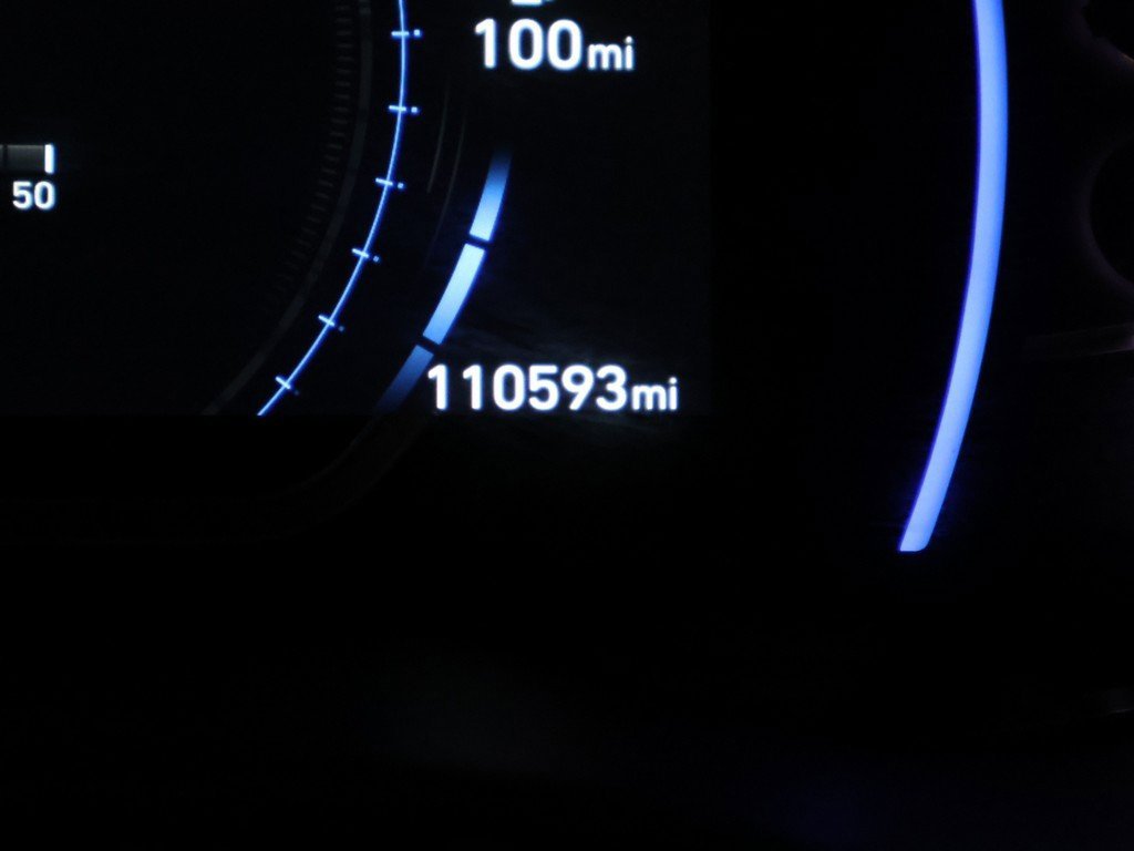 Used 2019 Hyundai Santa Fe Limited w/ Cargo Package image 39