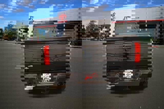 New 2025 Toyota Tacoma SR5 image 3