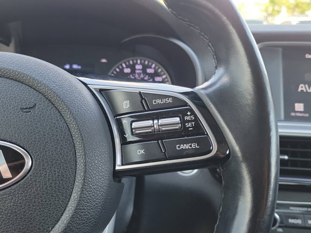 Used 2020 Kia Optima SE image 12