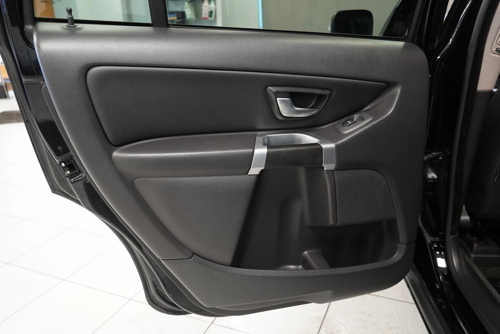 Used 2013 Volvo XC90 3.2 image 23