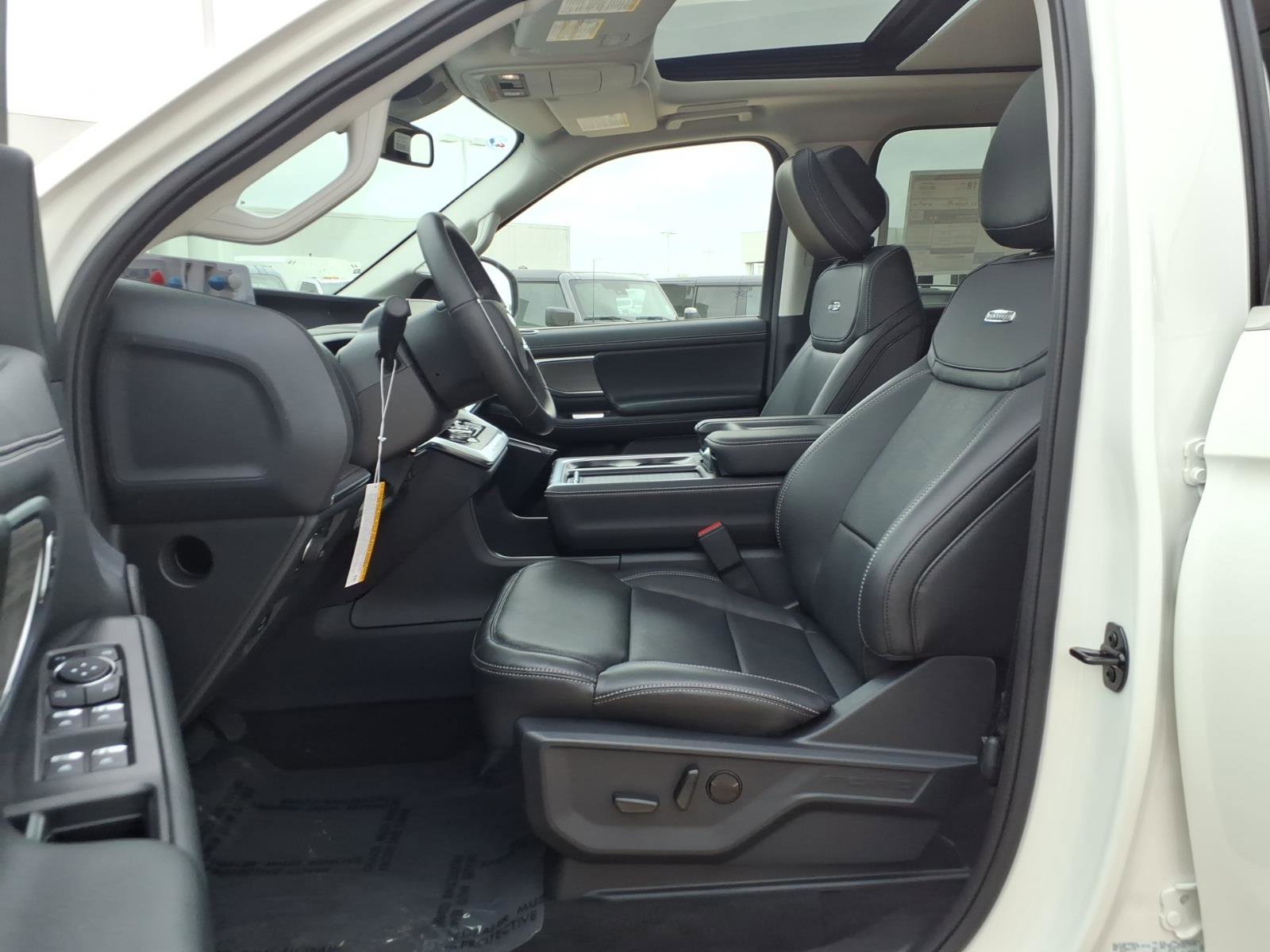 New 2026 Ford Expedition Platinum AWD/4WD image 14