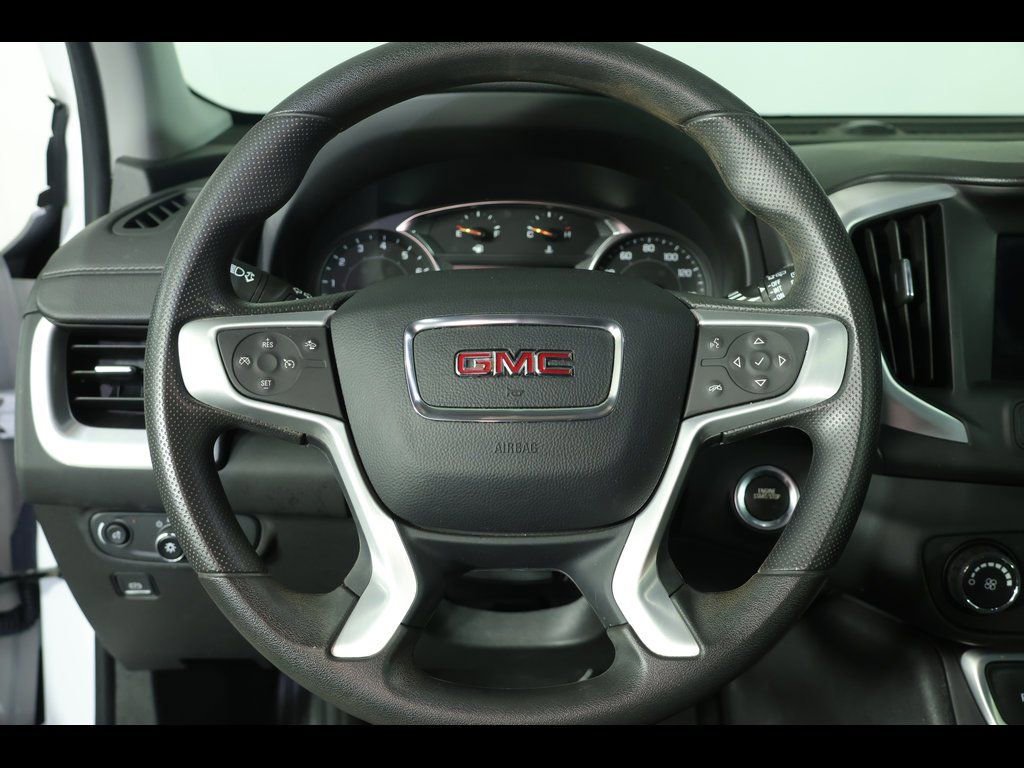 Used 2023 GMC Terrain SLE w/ Elevation Edition image 22