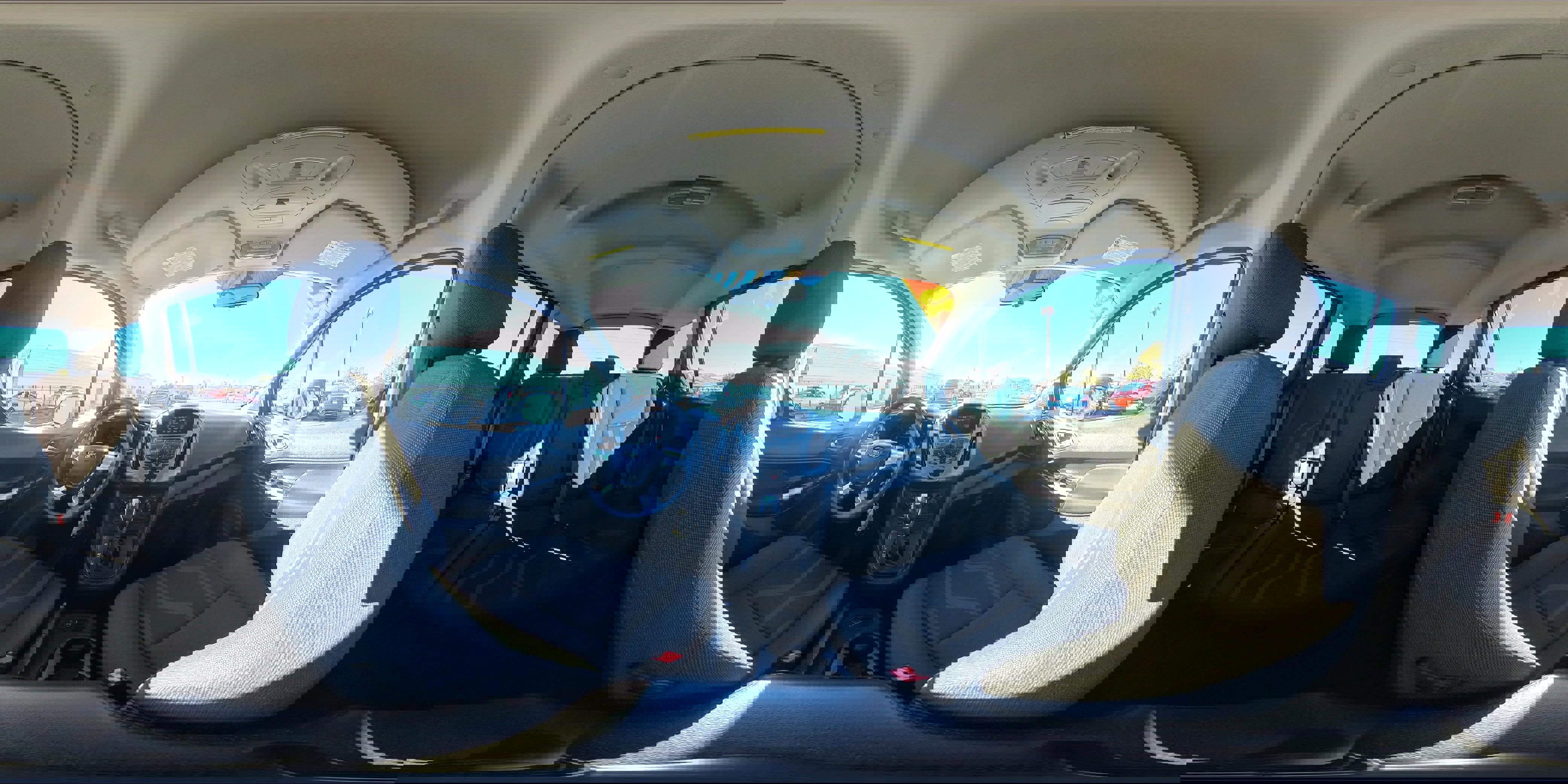 Used 2015 Ford Transit Connect XLT image 32