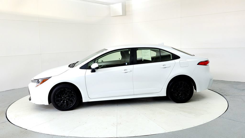 Certified 2023 Toyota Corolla LE w/ Carpet Mat Package (TMS) FWD image 3