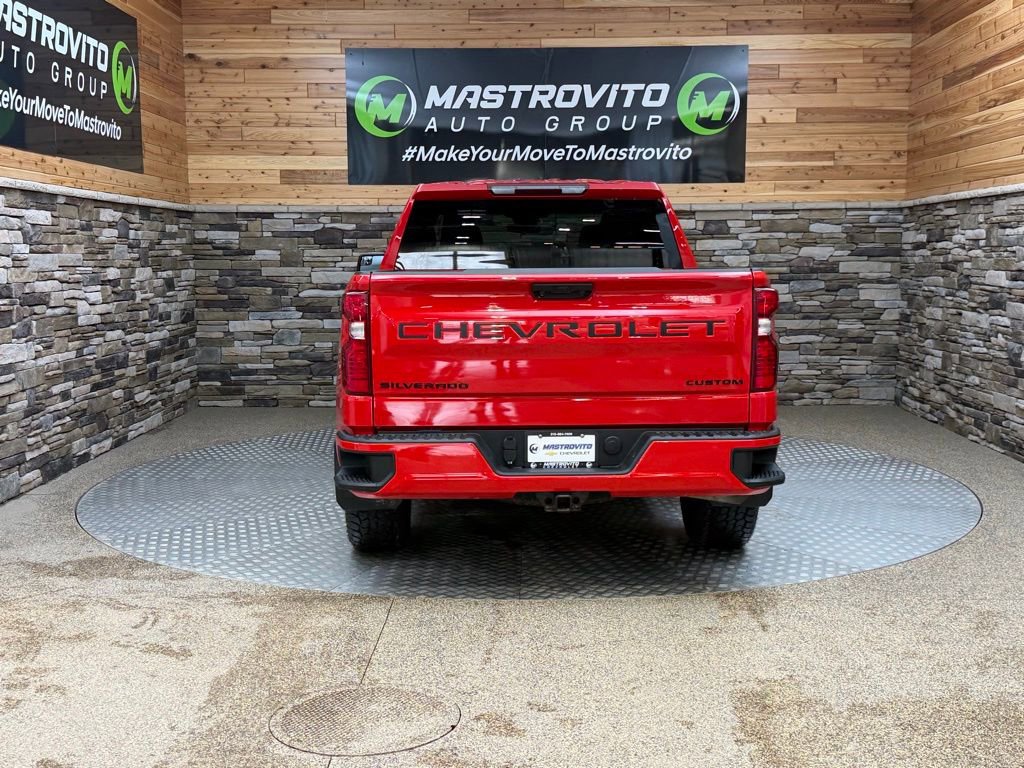 Used 2022 Chevrolet Silverado 1500 Custom w/ LPO, Dark Essentials Package image 8