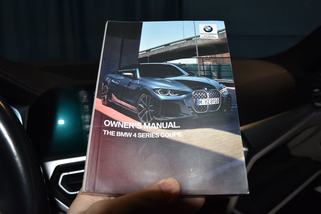 Used 2021 BMW 440i xDrive Coupe w/ Premium Package image 11