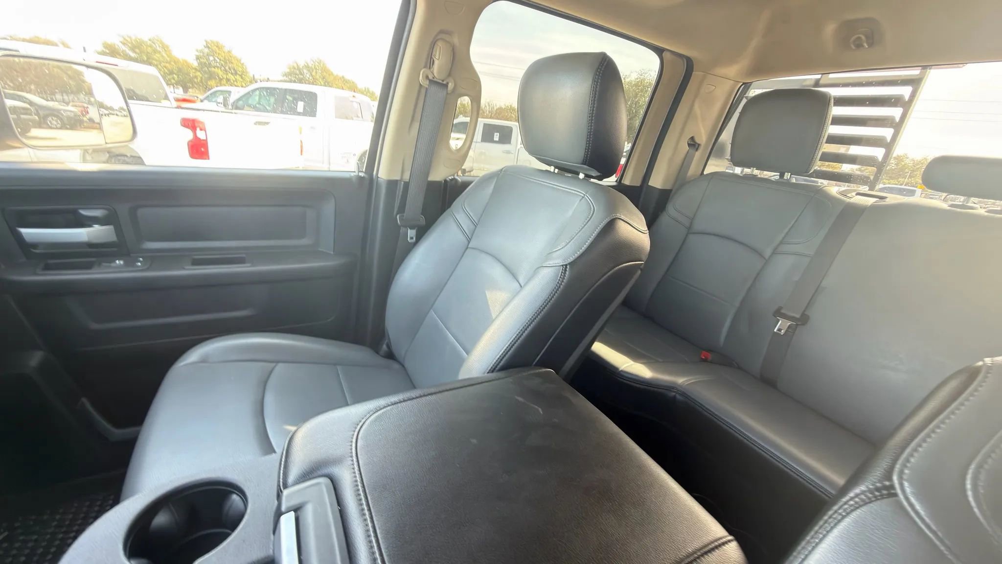 Used 2019 RAM 5500 Tradesman w/ Ambulance Prep Group RWD image 25