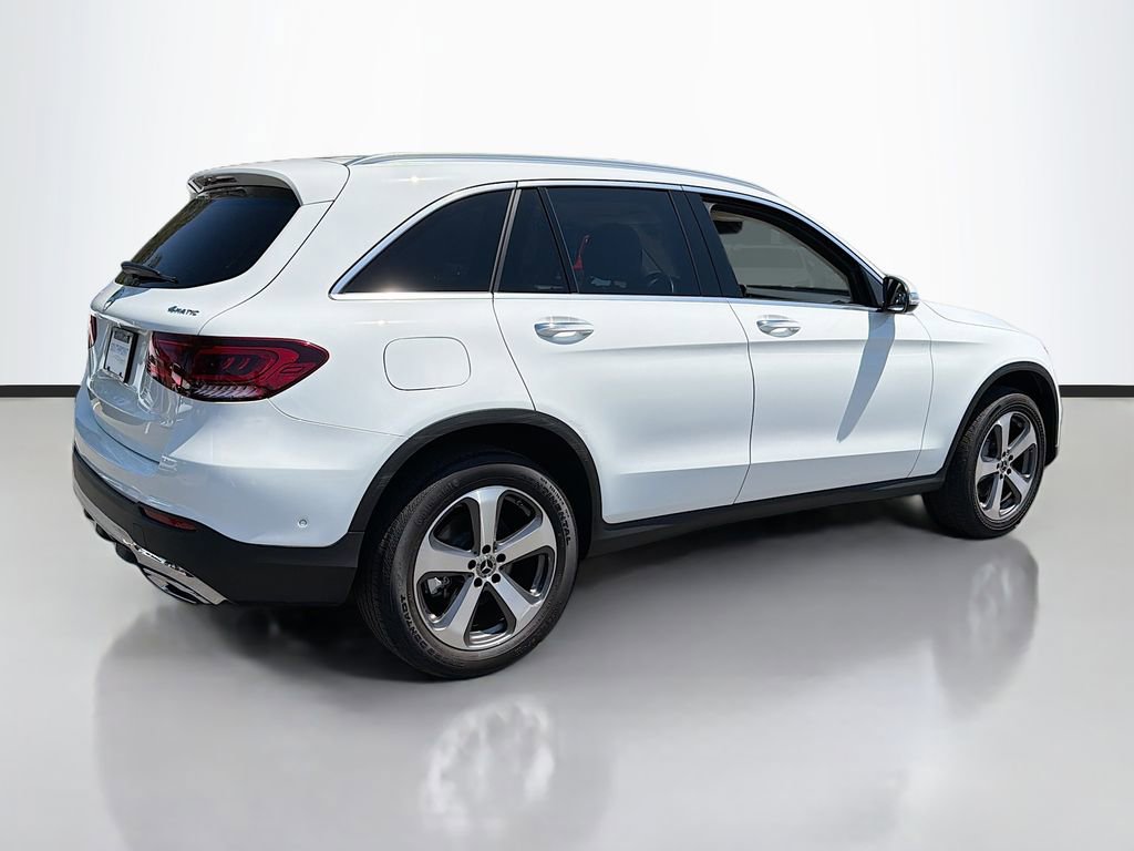Used 2022 Mercedes-Benz GLC 300 4MATIC w/ Premium Package Lite image 5