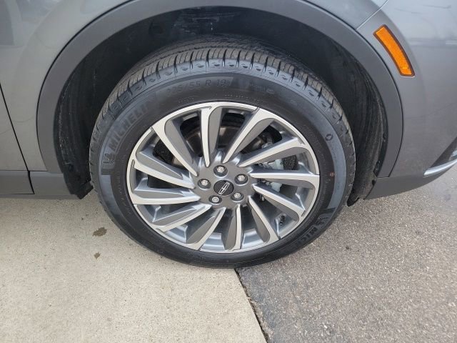 Certified 2024 Lincoln Corsair Reserve w/ Equipment Group 201A image 17