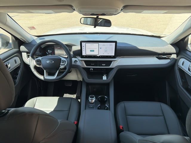 New 2026 Ford Explorer Active AWD/4WD image 32