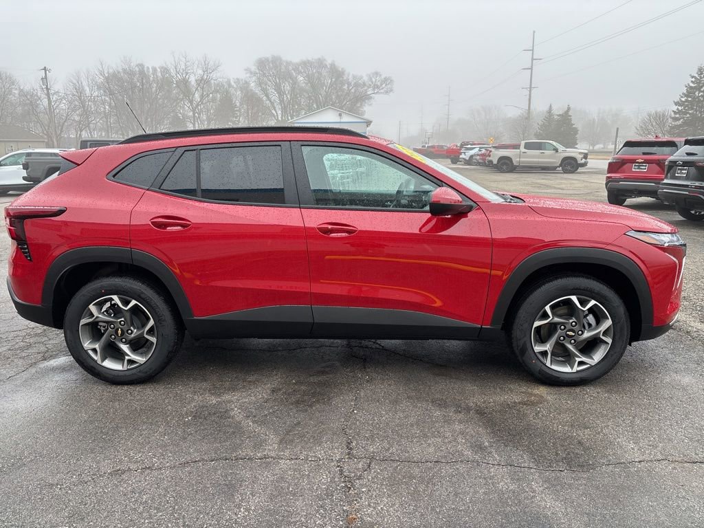 New 2026 Chevrolet Trax LT w/ LT Convenience Package image 3