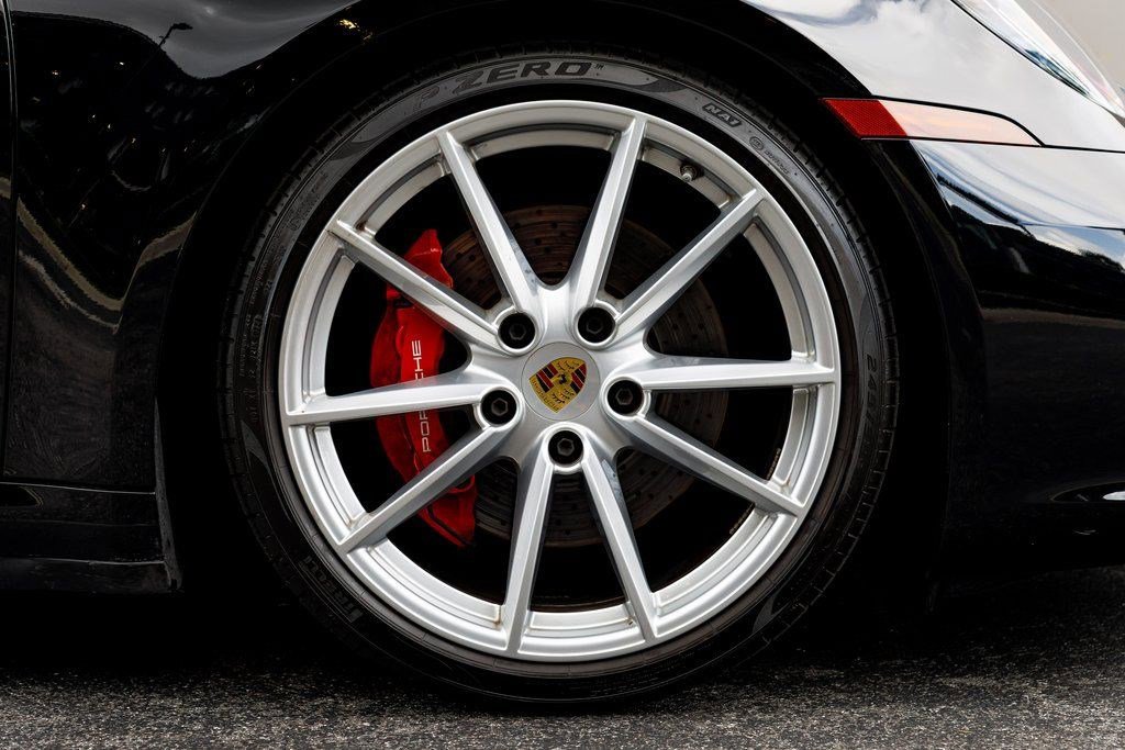 Used 2024 Porsche 911 Carrera S image 12