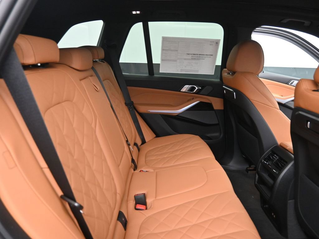 New 2026 BMW X5 xDrive50e w/ Premium Package AWD/4WD image 25