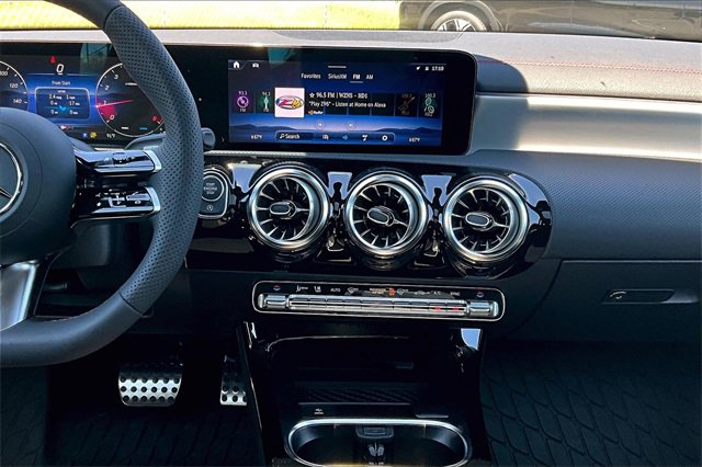 New 2026 Mercedes-Benz CLA 250 image 6