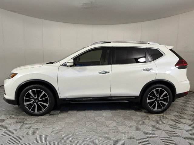 Used 2018 Nissan Rogue SL w/ Premium Package FWD image 3