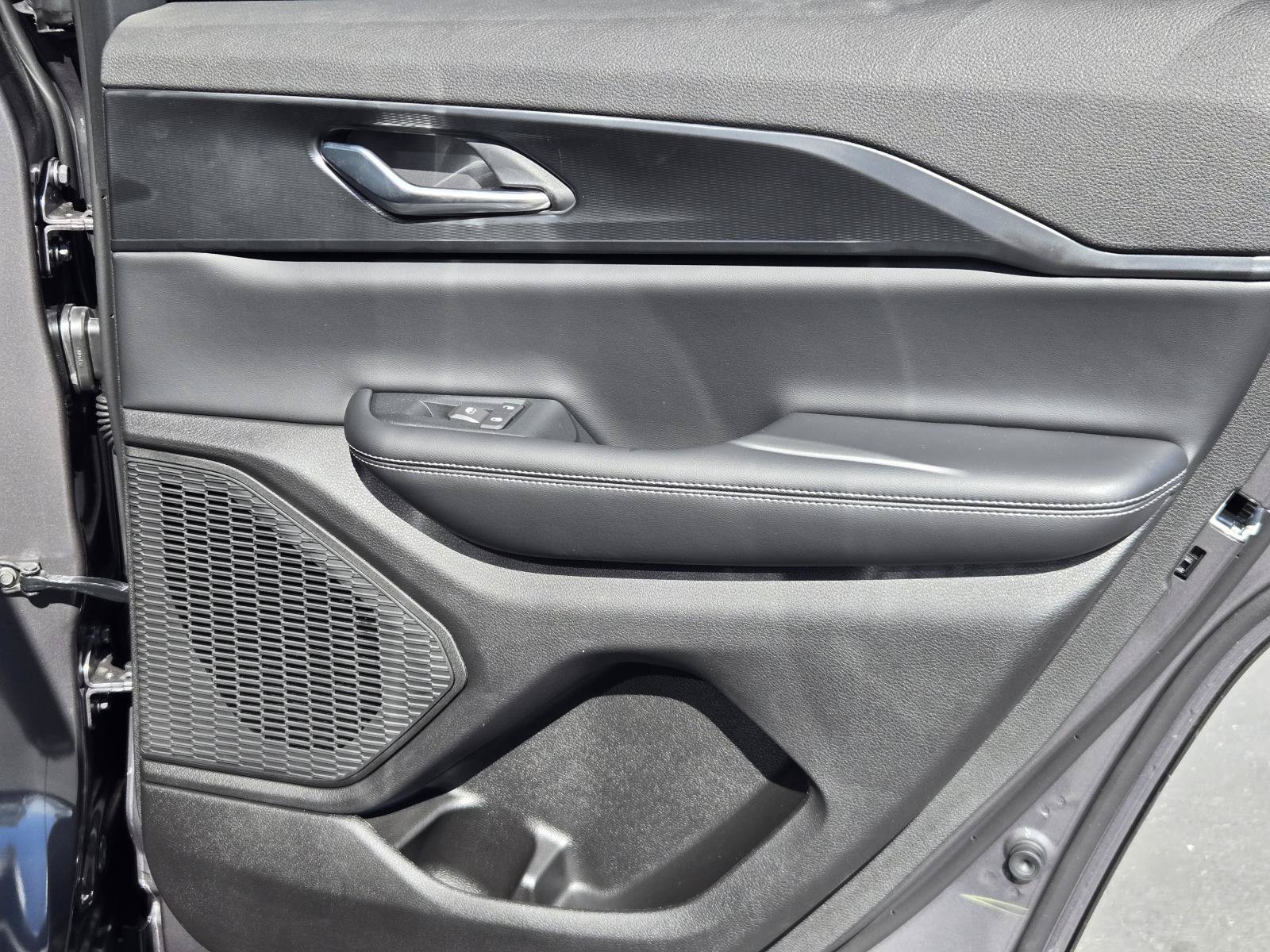 New 2026 Jeep Grand Cherokee Laredo X RWD image 29
