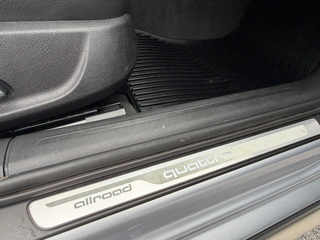 Used 2015 Audi A4 Premium Plus w/ Premium Plus Package image 13