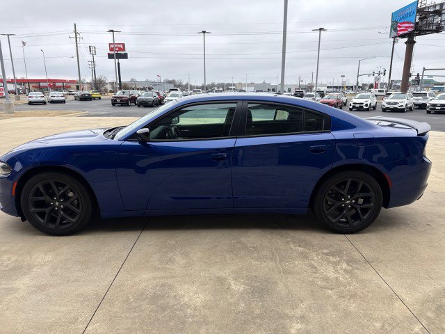 Used 2022 Dodge Charger SXT w/ Blacktop Package RWD image 8