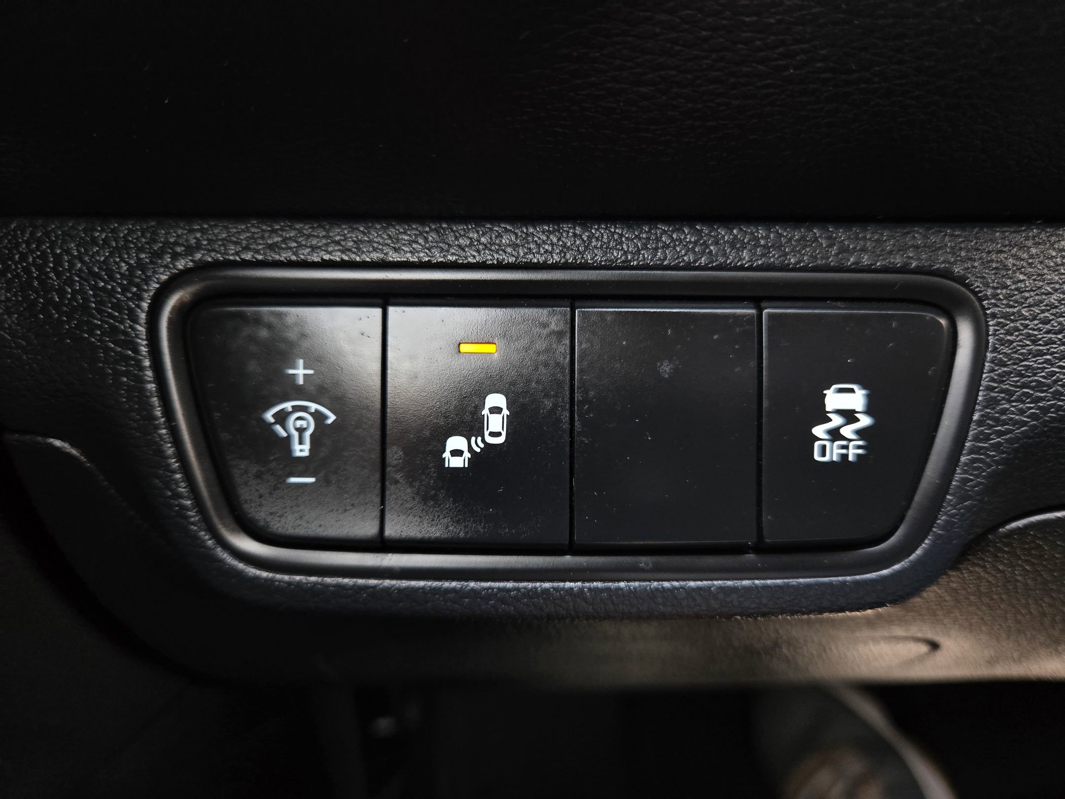 Used 2024 Kia Forte GT FWD image 27