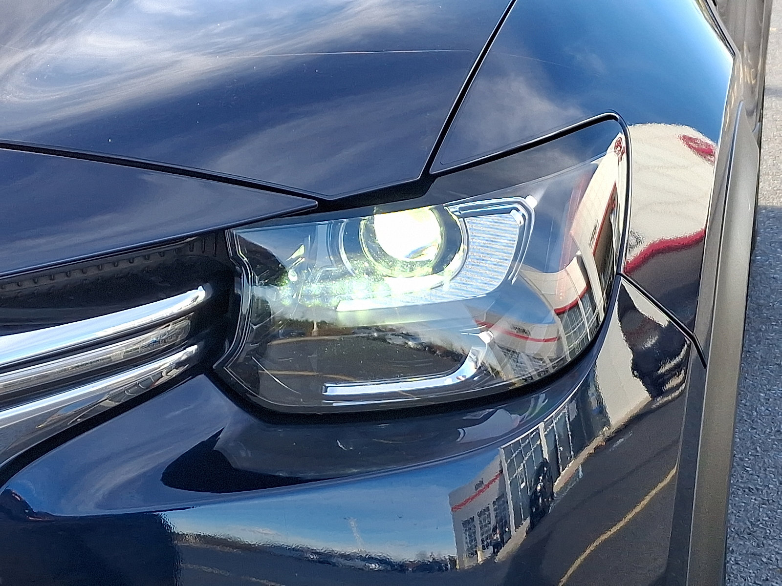 Used 2024 MAZDA CX-90 3.3 Turbo w/ Premium Plus Pkg image 9