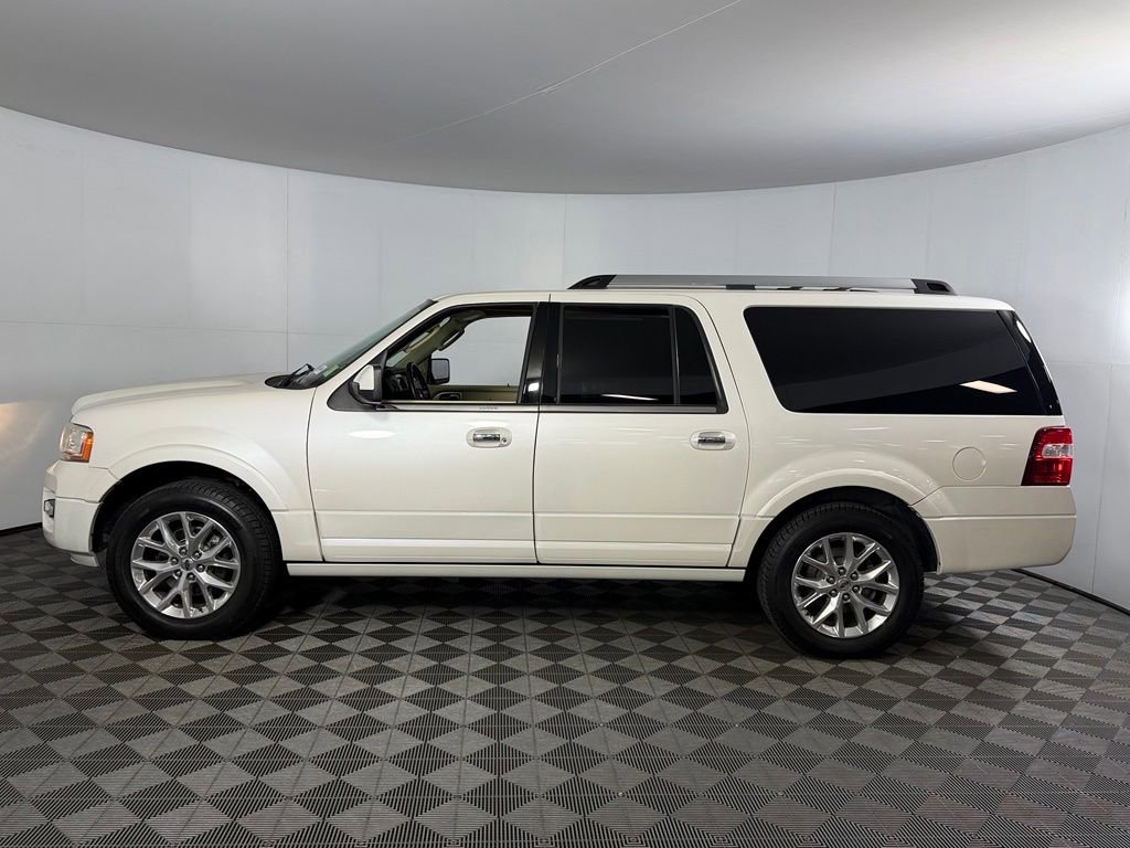 Used 2017 Ford Expedition EL Limited w/ Equipment Group 301A RWD image 18