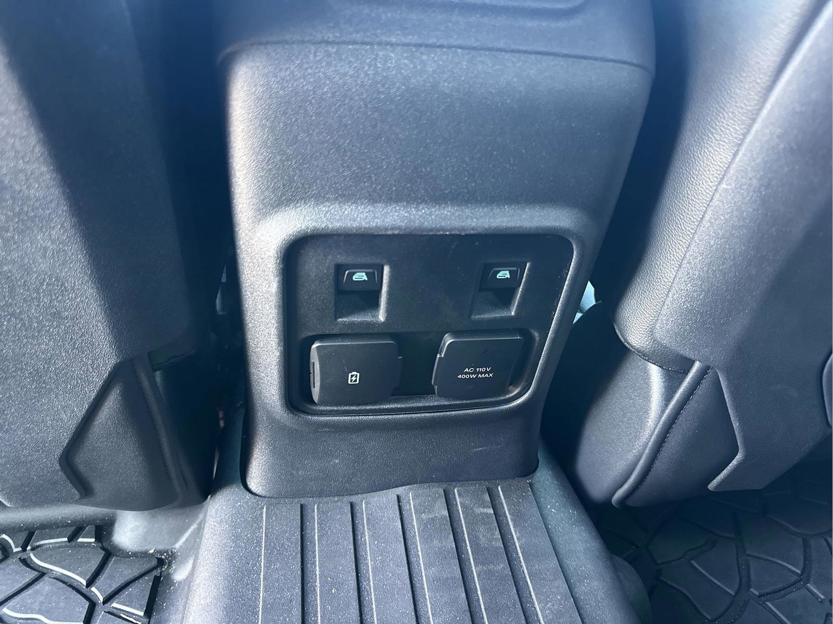 Used 2024 Ford Bronco Badlands image 24