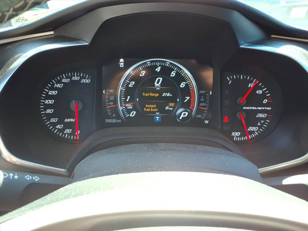 Used 2019 Chevrolet Corvette Stingray Coupe w/ 1LT RWD image 27