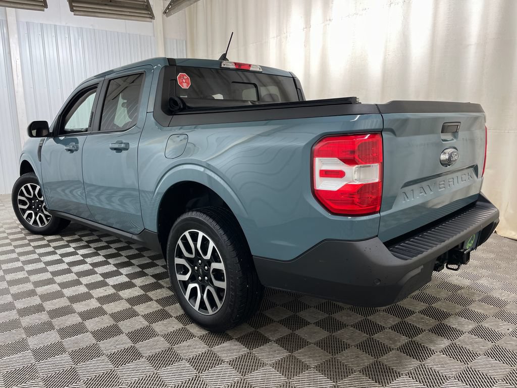 Used 2022 Ford Maverick Lariat w/ Lariat Luxury Package FWD image 16