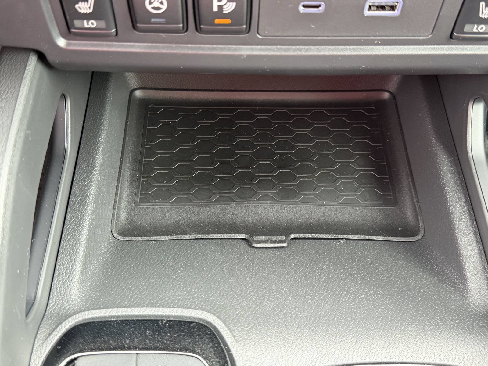 New 2026 Nissan Frontier SV w/ All-Weather Content Package RWD image 10