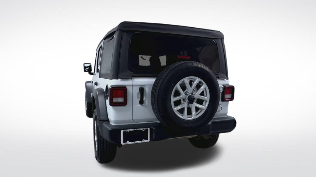 Used 2023 Jeep Wrangler Unlimited Sport AWD/4WD image 7