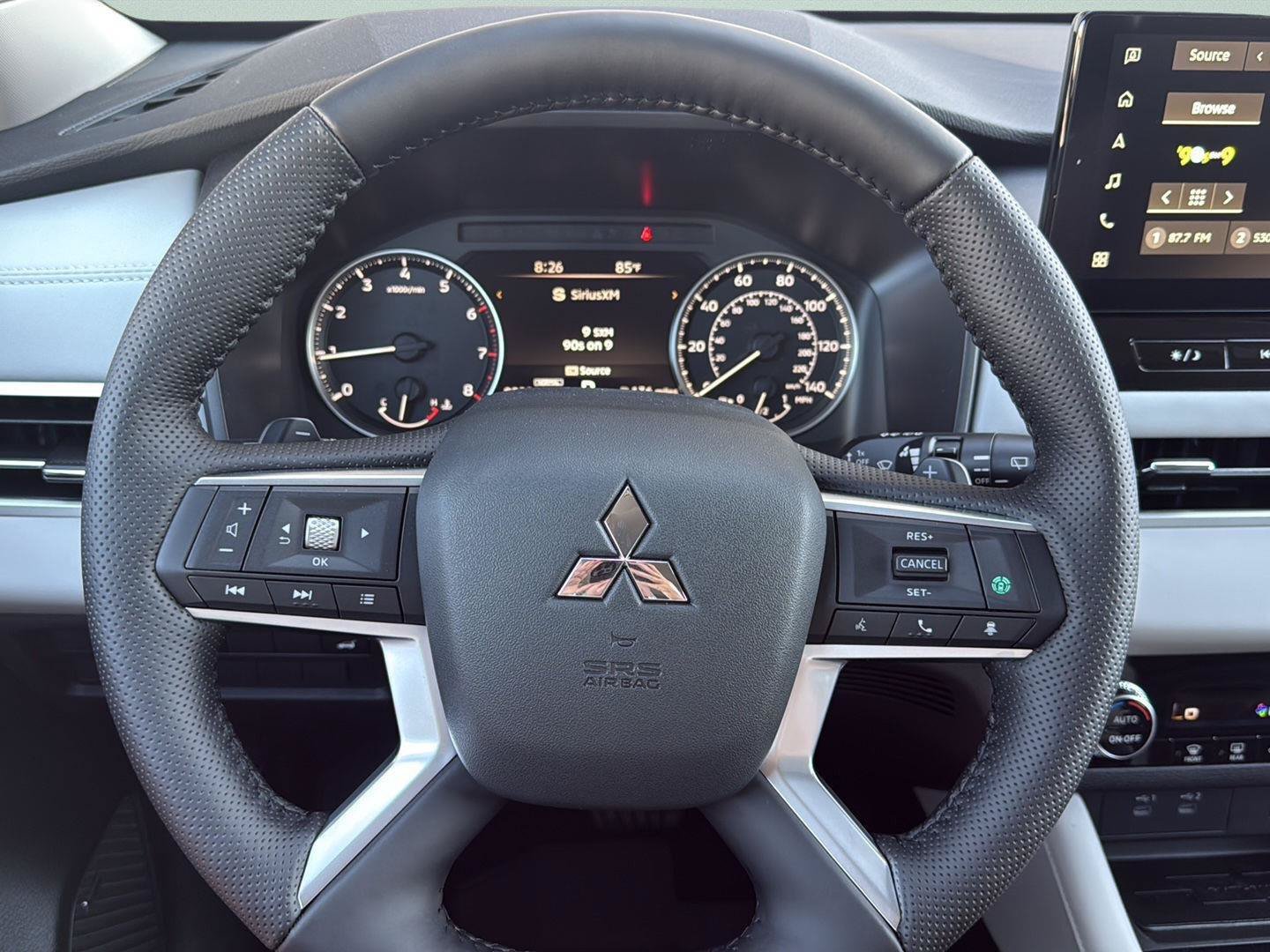 New 2026 Mitsubishi Outlander SE FWD image 15