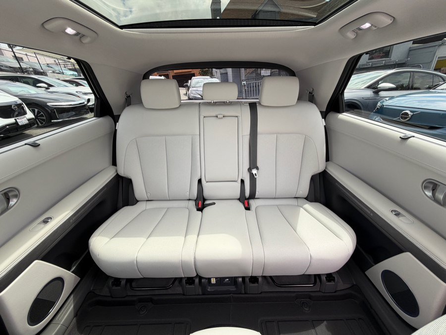 Used 2024 Hyundai Ioniq 5 Limited RWD image 40