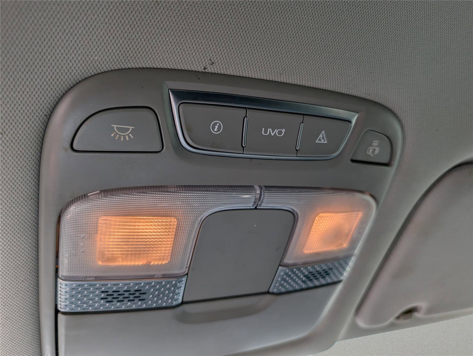 Used 2021 Kia Telluride LX image 13