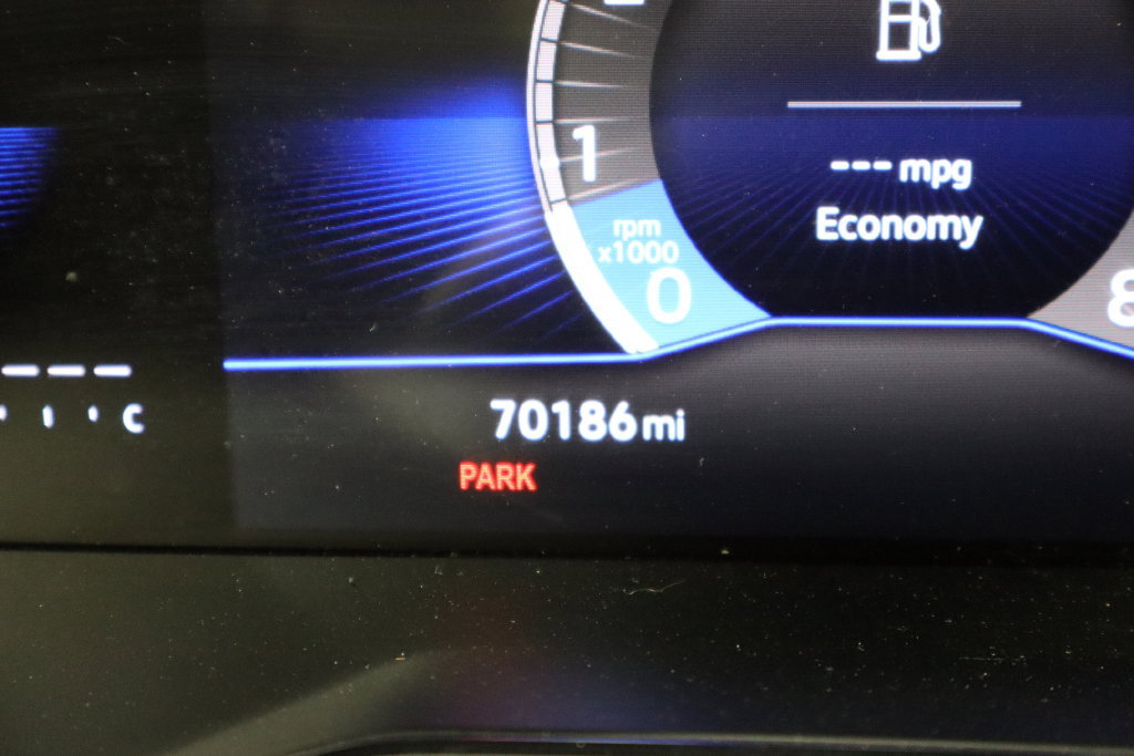 Used 2024 Volkswagen Jetta Sport FWD image 36