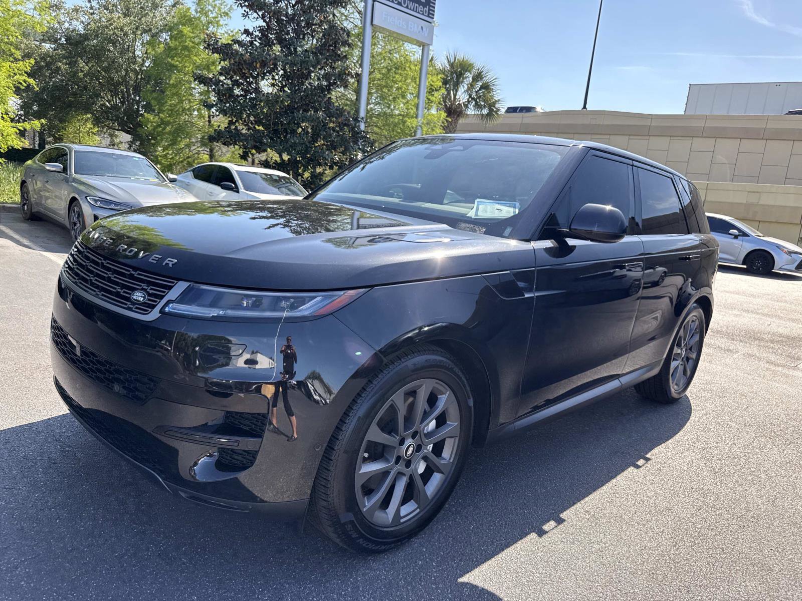 Used 2025 Land Rover Range Rover Sport S image 7