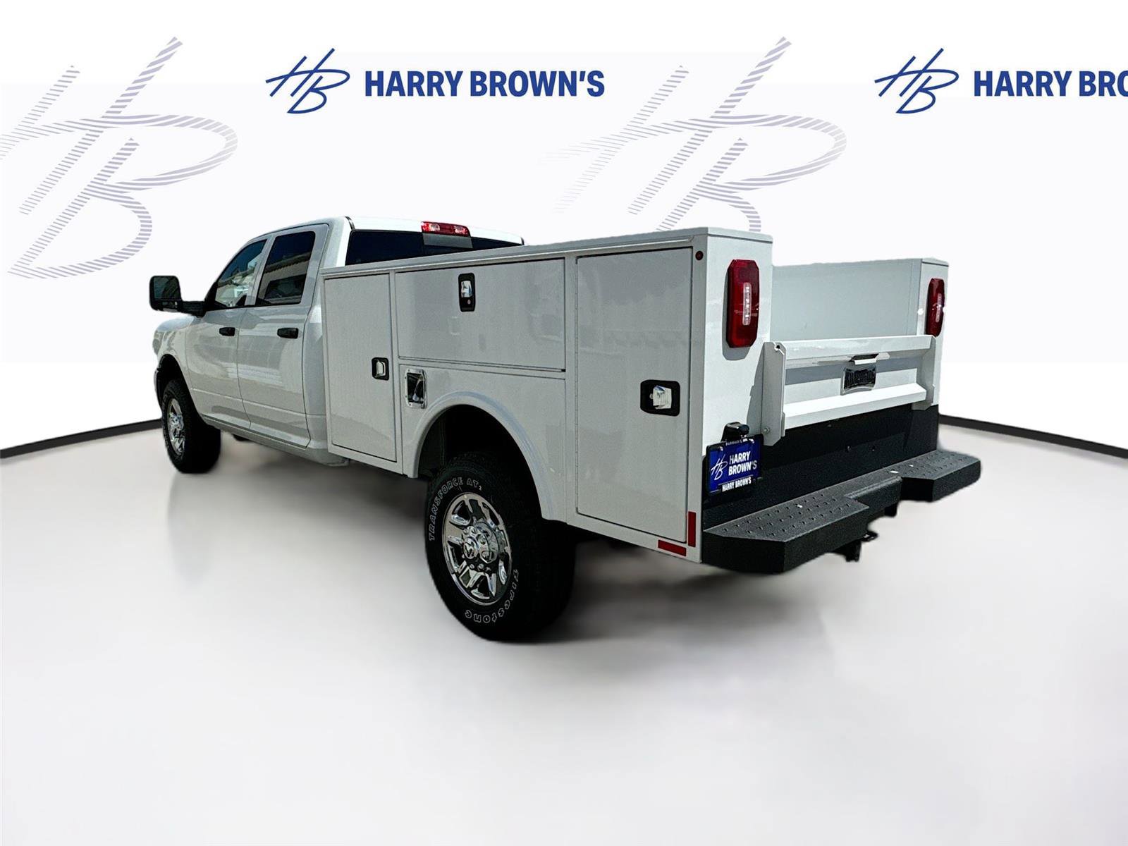 New 2024 RAM 2500 Tradesman w/ Chrome Appearance Group AWD/4WD image 26