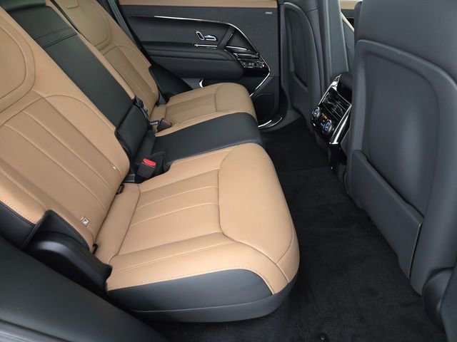 New 2026 Land Rover Range Rover Sport Dynamic SE image 17