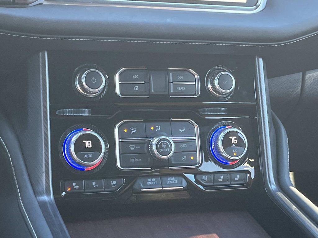 Used 2024 GMC Yukon XL Denali Ultimate image 18