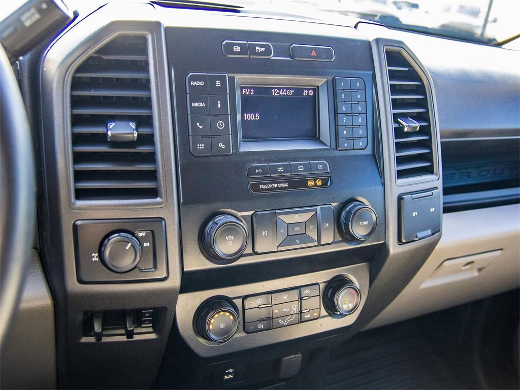 Used 2022 Ford F250 XL w/ Power Equipment Group image 27