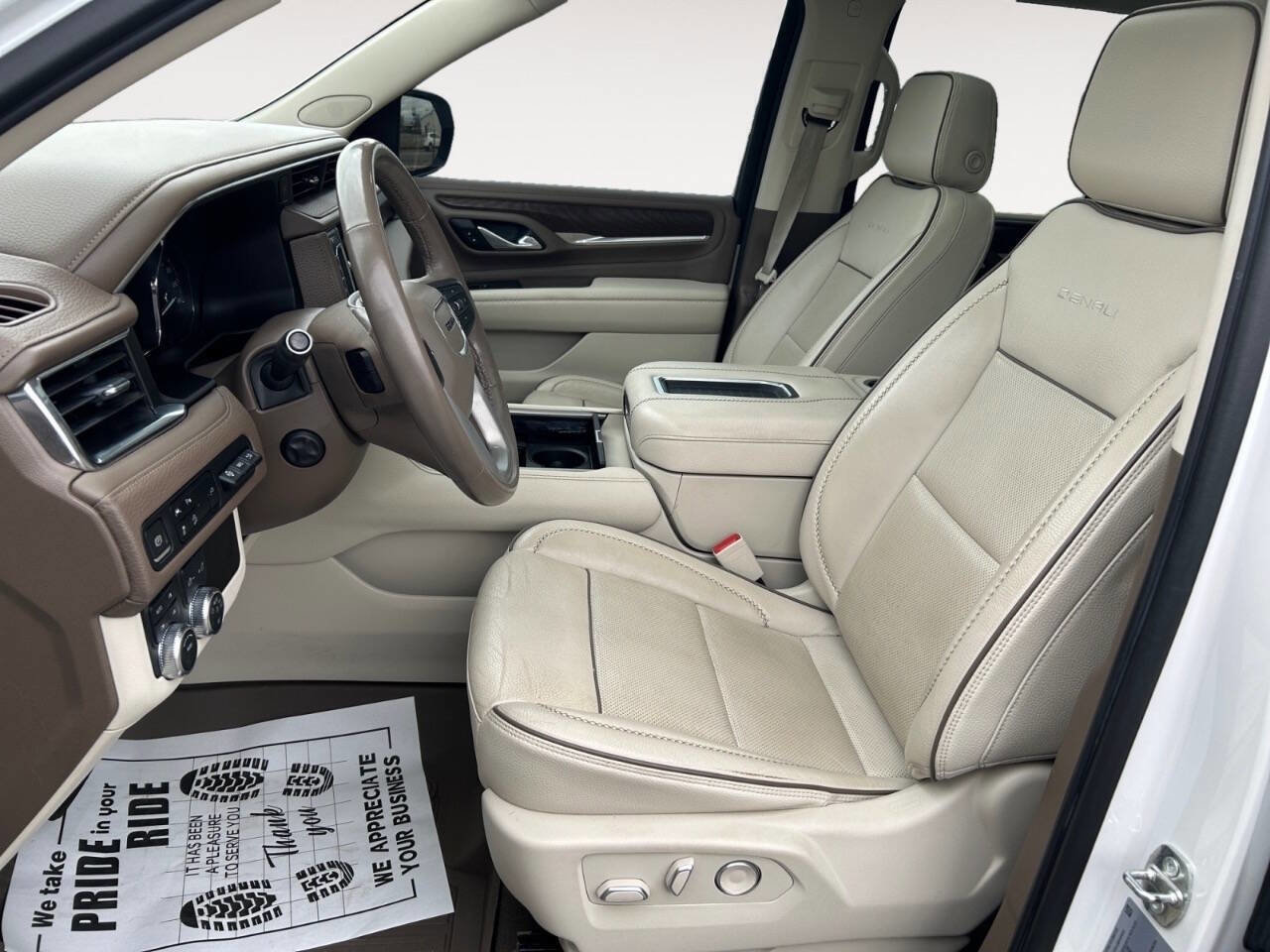 Used 2021 GMC Yukon Denali image 12