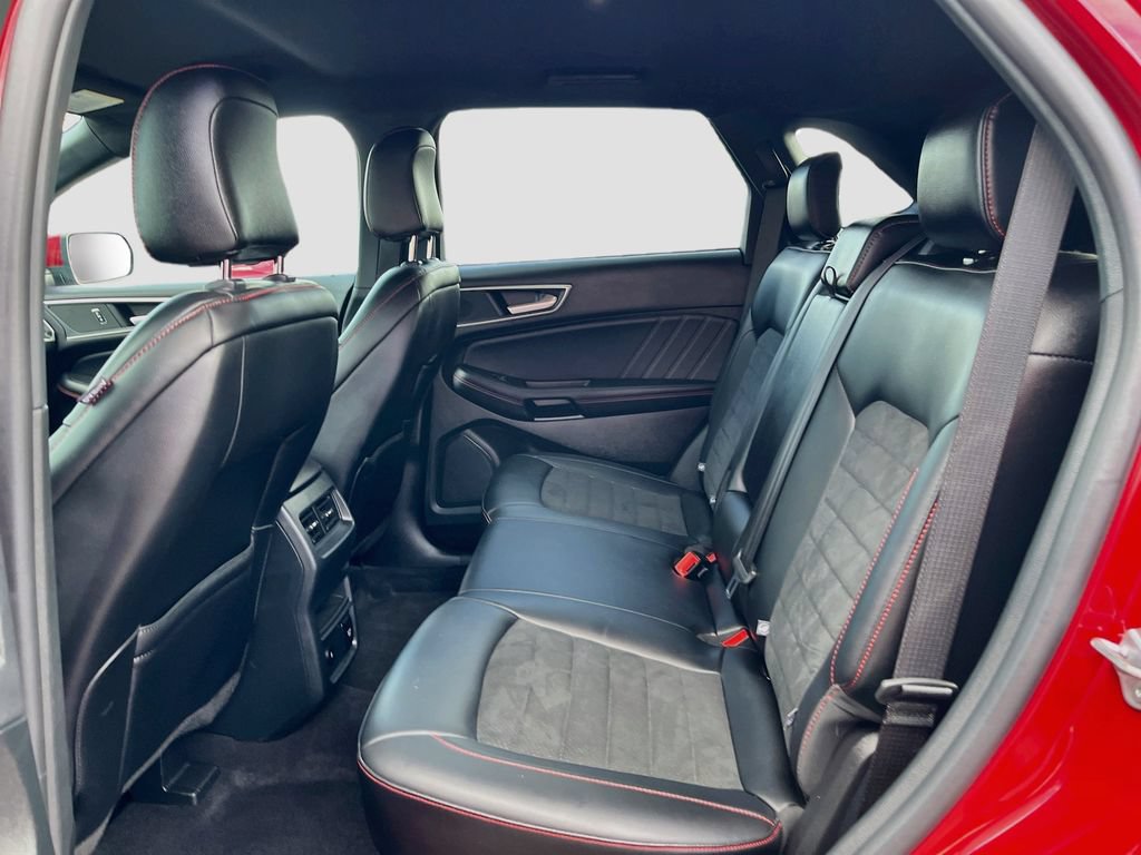 Used 2024 Ford Edge ST-Line AWD/4WD image 23